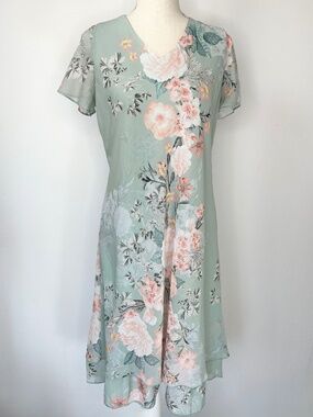 Coldwater Creek Mint Green Floral Short Sleeve V-Neck Chiffon Dress Ruffle Hem